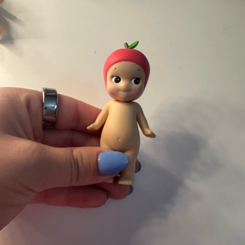 apple sonny angel authentic